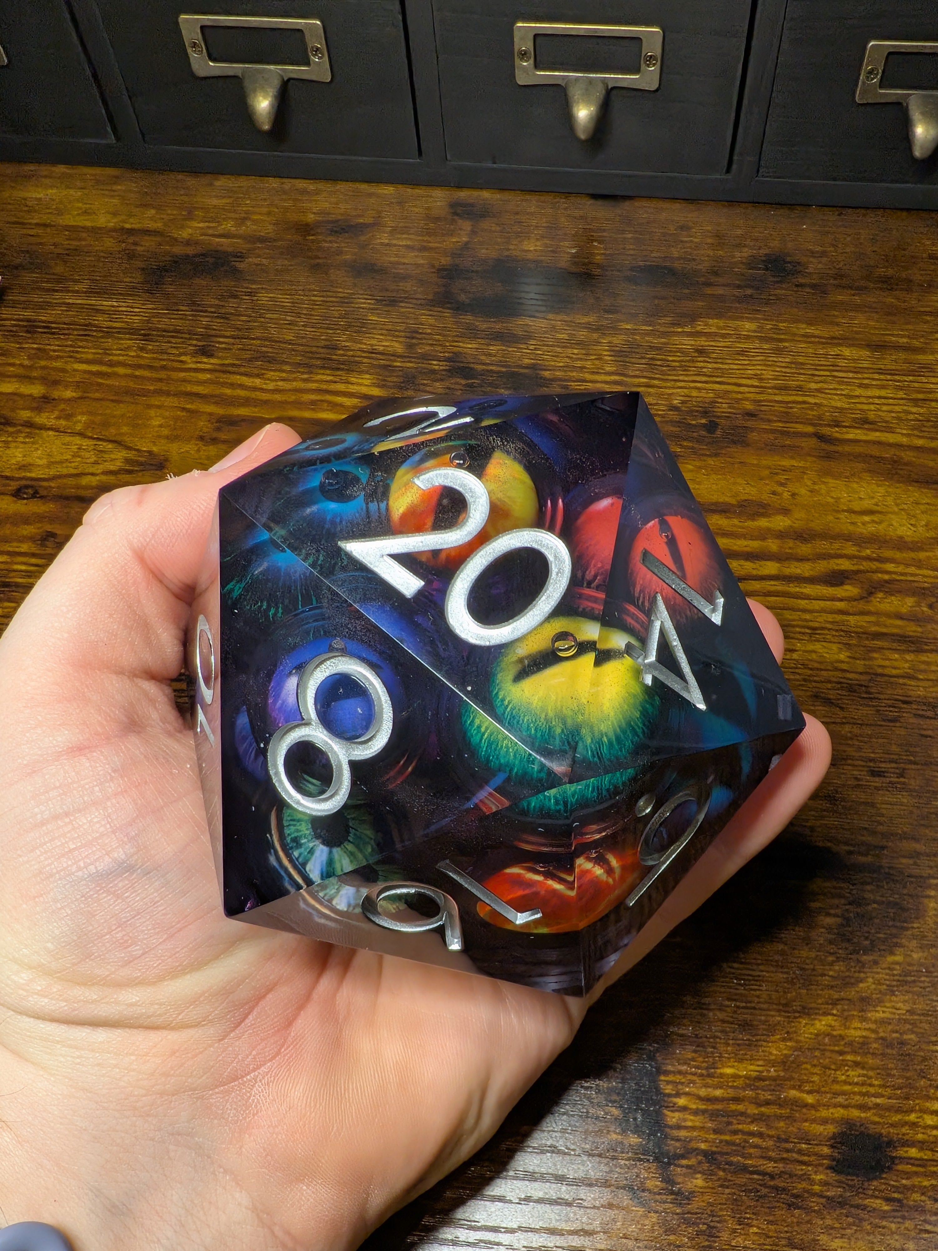 Eyes of Chaos 85mm Chonk D20