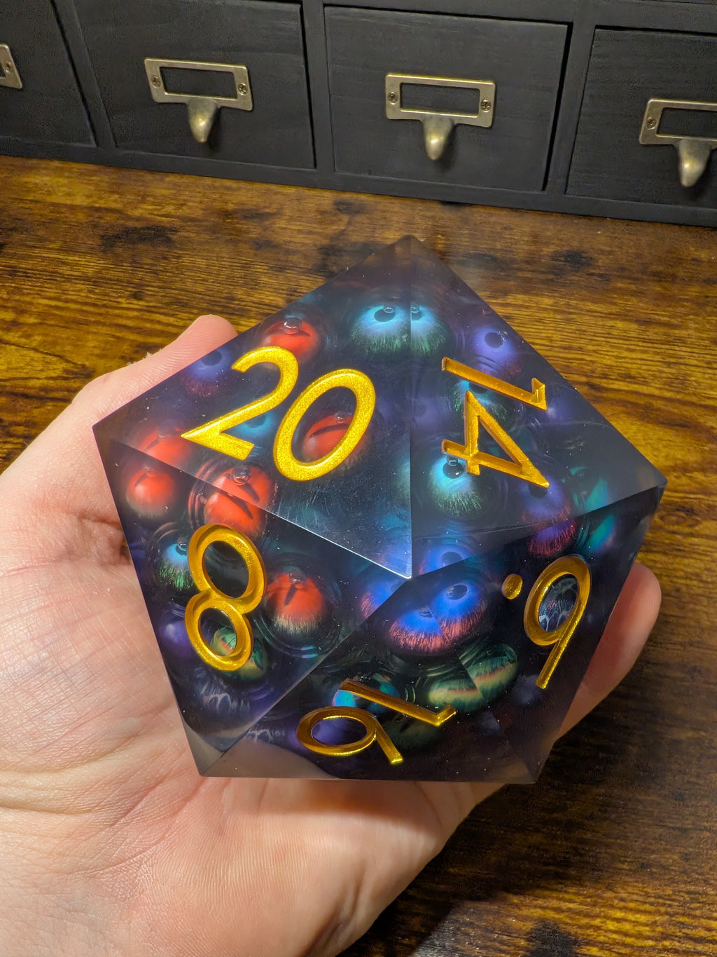 Eyes of Madness 85mm Chonk D20