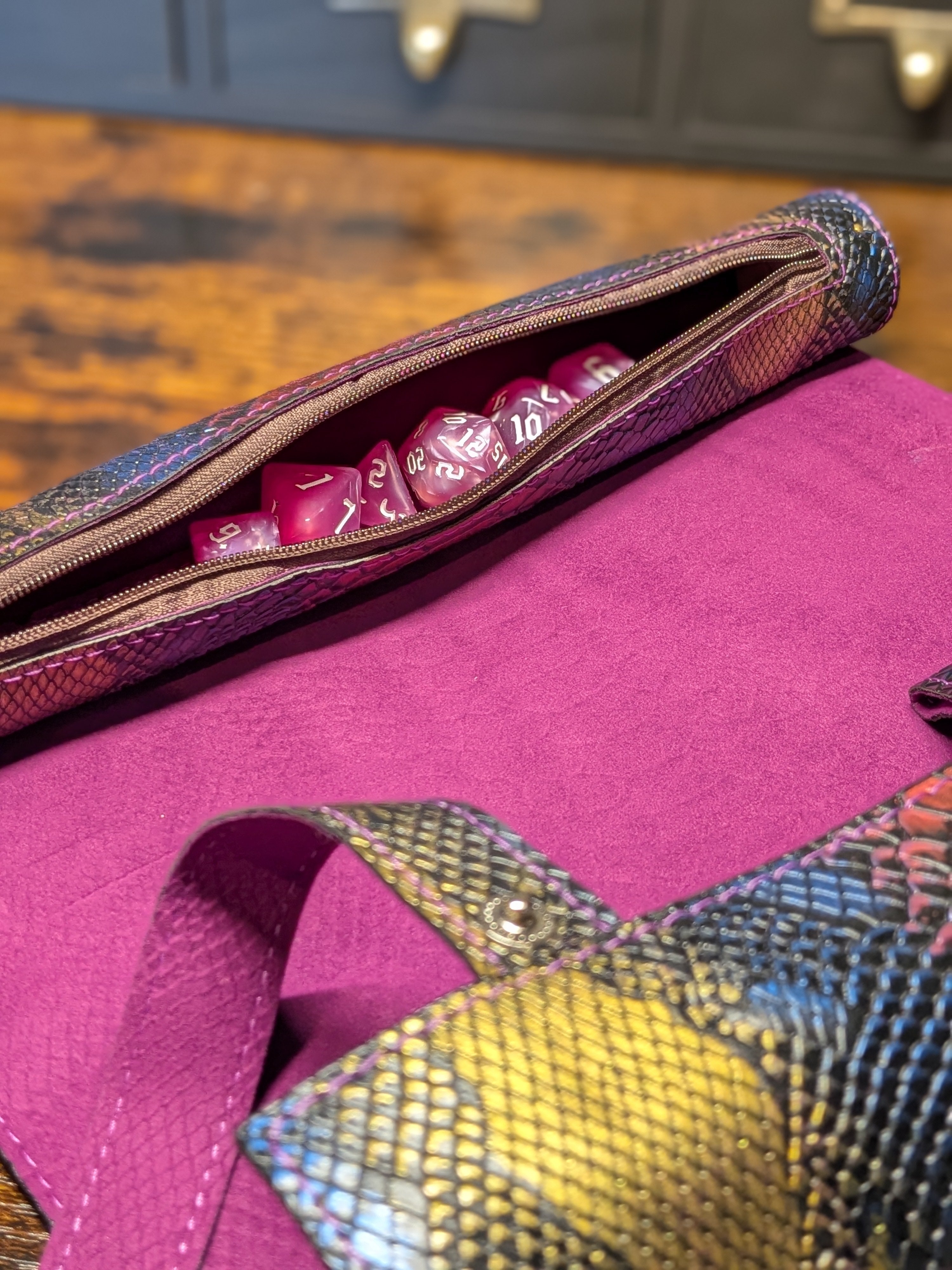 Dice Scroll of Holding